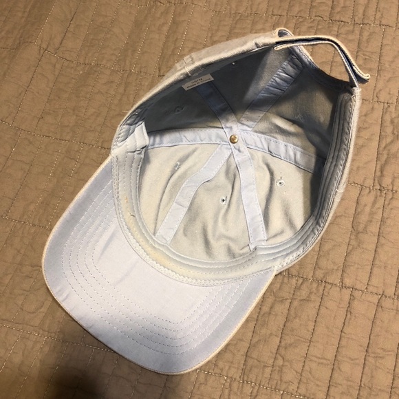 Blue hat - Picture 2 of 4